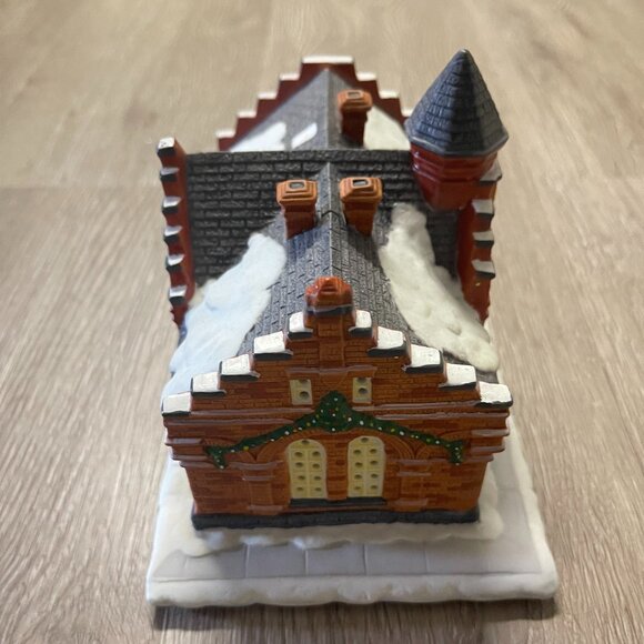 Hawthorne Village Norman Rockwell's The Town Offices - Picture 3 of 6